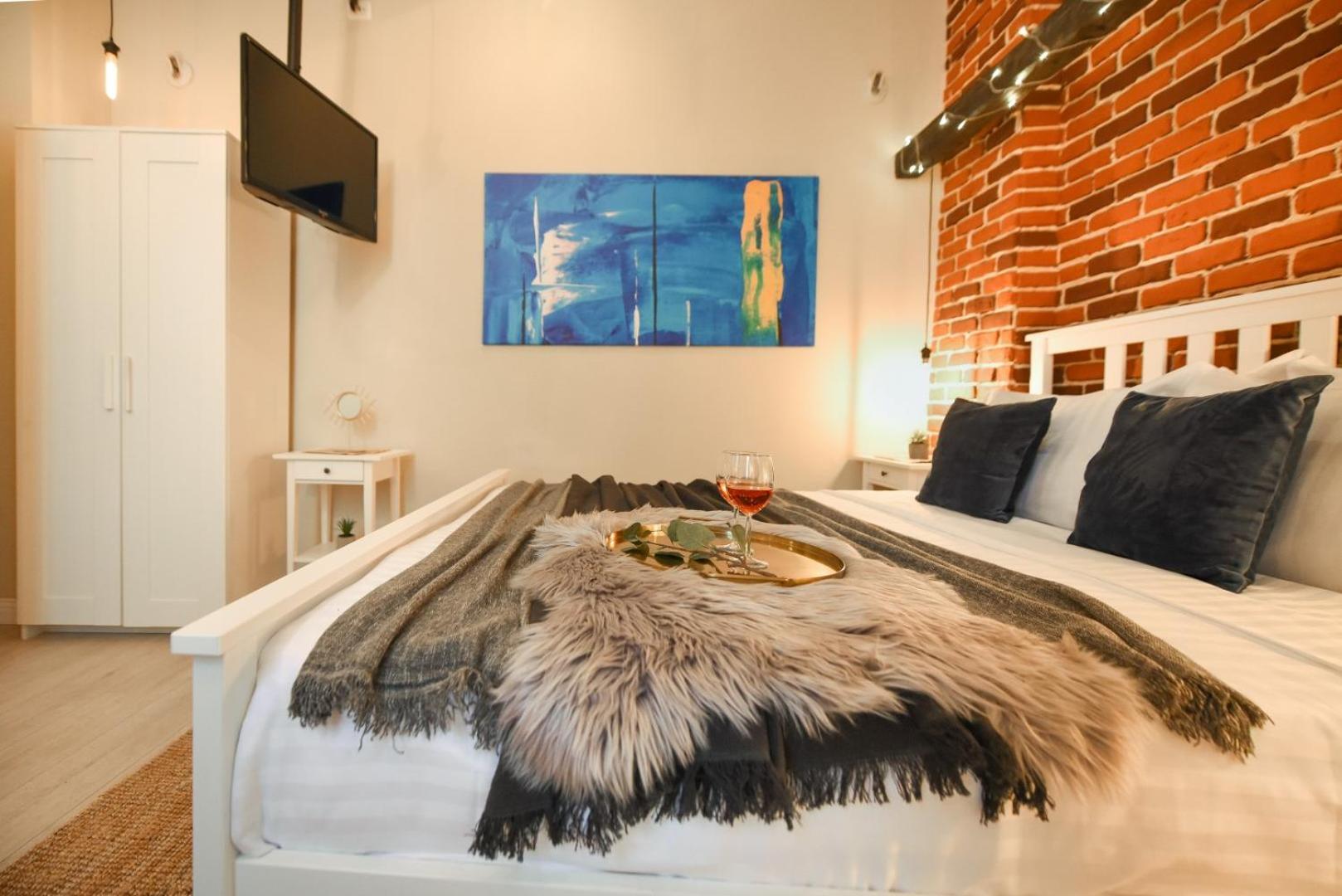 Elegant Studio - Urban Escape In Boekarest Buitenkant foto
